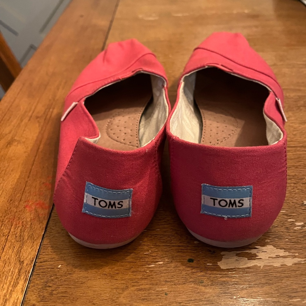 Red Toms - Picture 2 of 2